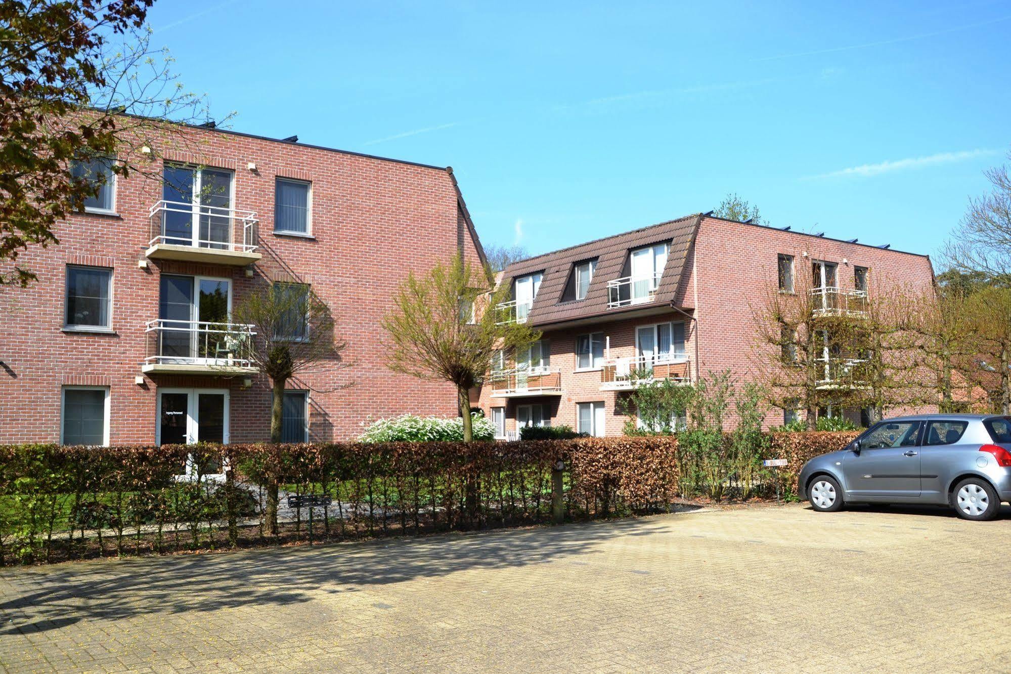 Lindehof Serviced Flats Zoersel Exteriér fotografie